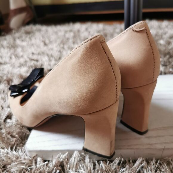 US 9 heel peep toe suede cream black - Picture 5 of 16